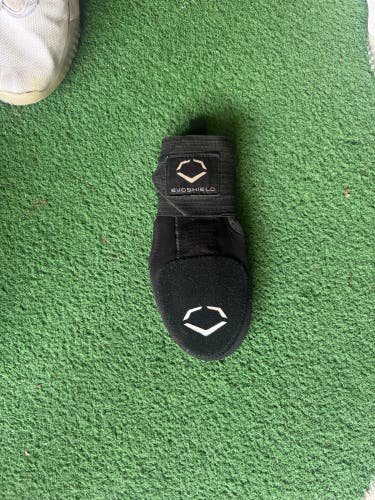 Black Senior EvoShield Sliding Mitt (Used)