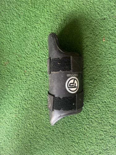 Black Senior Shin Guards (Used)
