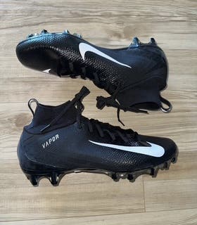 Black Men's Size M 12.5 (W 13.5) Adult Nike Cleats (New)
