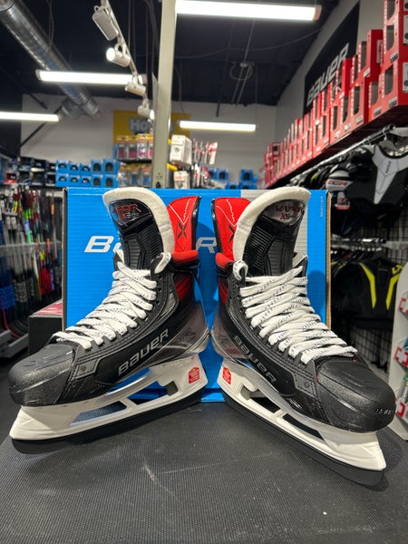 Bauer Vapor X5 Pro Hockey Skates Regular Width 6.5 (New)