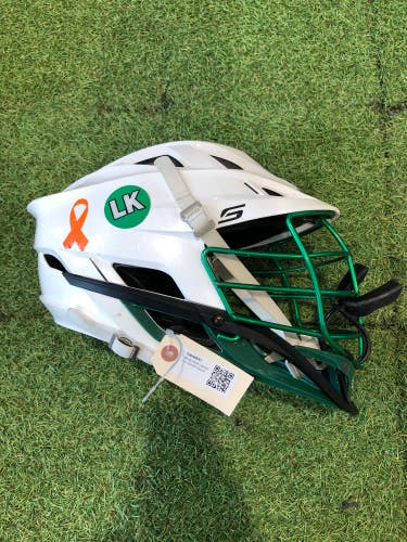 White Adult Cascade S Helmet (Used)