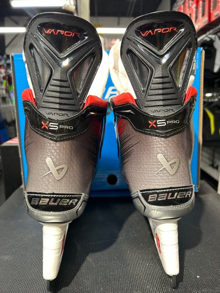 Bauer Vapor X5 Pro Hockey Skates Regular Width 7 (New)