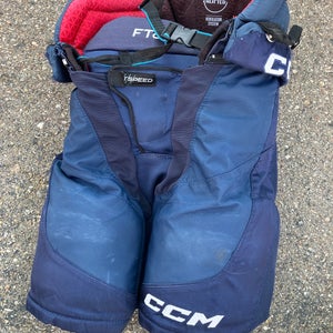 Blue Junior Small CCM Jetspeed ft6 Hockey Pants (Used)