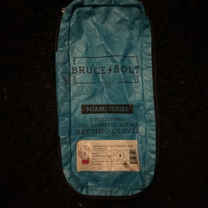 Bruce bolt Batting Gloves