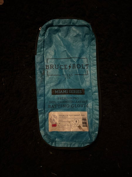 Bruce bolt Batting Gloves
