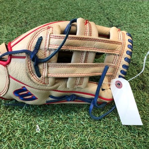 Wilson A500 RH Outfield Baseball Glove 12" (Used)