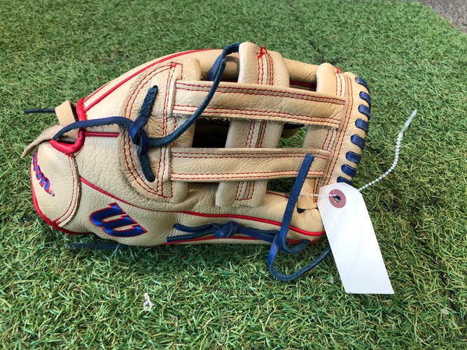 Wilson A500 RH Outfield Baseball Glove 12" (Used)