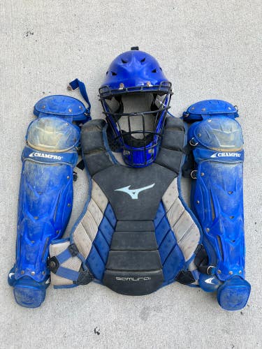 Adult Mixed Catcher's Set (Used)