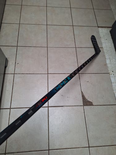 Junior CCM Vizion Left Hand Hockey Stick