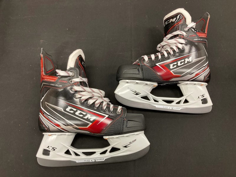 NEW Senior CCM JetSpeed XTra Pro Plus Hockey Skates Size 6.5