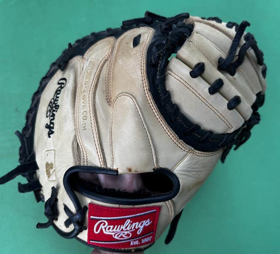 Brown Rawlings Gold Glove Elite RH Catcher's Baseball Glove 33" (Used)