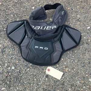 Senior Bauer Neck Guards, Wrist Guards, Padded Shirts & Other (Used)