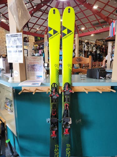 Used Fischer Transalp 90 Skis (176 cm)