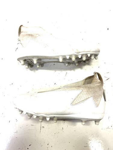 Used Adidas Jr FB Cleats White Junior 04.5 11860-S000295822