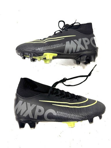 Used Jr FB Cleats Black Junior 04.5 11860-S000295824
