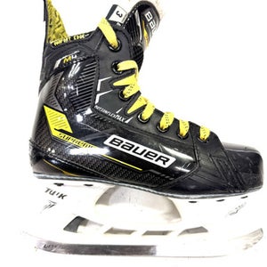 Used Bauer M4 3EE Junior Hockey Skate Junior 03 11860-S000295849