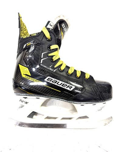 Used Bauer M4 3EE Junior Hockey Skate Junior 03 11860-S000295849