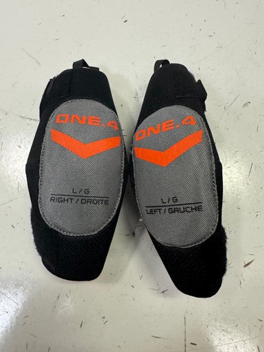 Used Bauer ONE.4 Youth Elbow Pads LG 11860-S000295836
