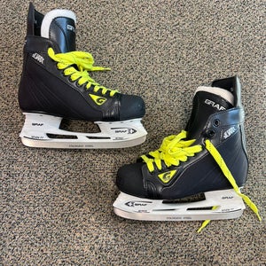 Intermediate Graf Supra G135s Hockey Skates Regular Width Size 5.0 (New)