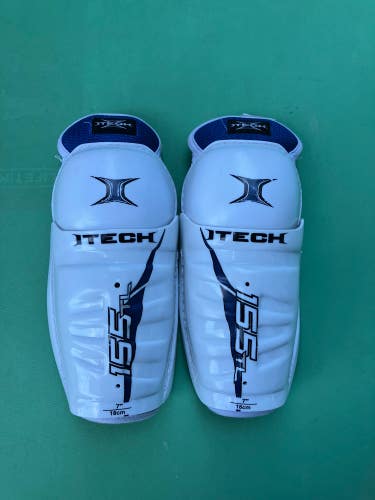 Youth Itech Shin Pads 8" (Used)