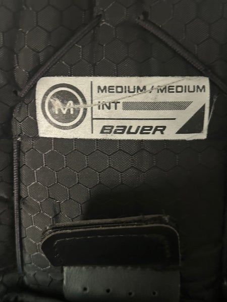 Medium Bauer Supreme S190 Goalie Leg Pads (Used)