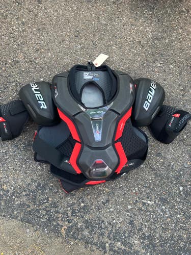Large Senior Bauer Vapor 3X Pro Shoulder Pads (Used)