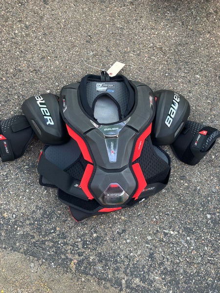Large Senior Bauer Vapor 3X Pro Shoulder Pads (Used)