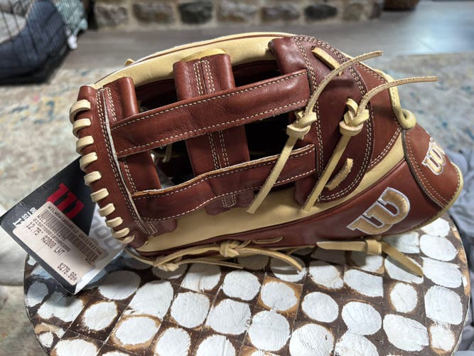 Wilson LH Outfield A2000 Baseball Glove 12.75" (New)