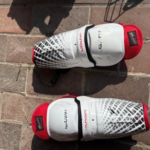 Bauer 8.5” Shin Pads
