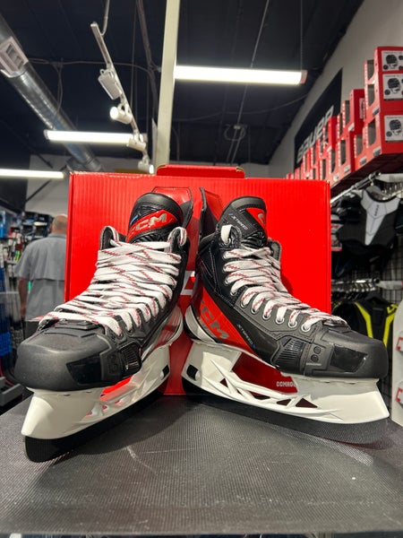CCM JetSpeed FT6 Pro Hockey Skates Regular Width 7 (New)