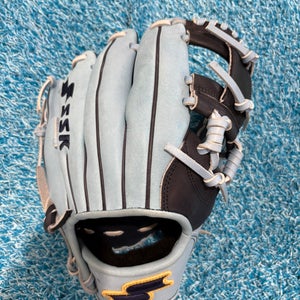 Blue SSK Z9 Maestro RH Baseball Glove 11.5" (Used)