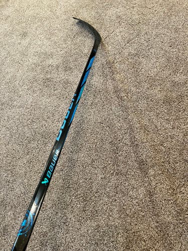 NEW! BLUE! Senior Bauer Proto-R RH P28 70 Flex