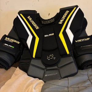 Vaughn Ventus SLR2 Pro Carbon Chest Protector-Medium