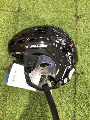 Black Small True Dynamic 9 Pro Helmet (New)