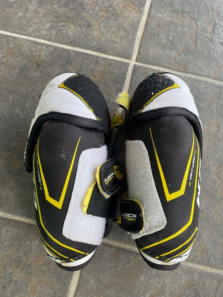 Junior Extra Large CCM Tacks 5092 Elbow Pads (Used)