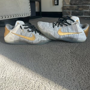 Men's Size M 12.0 (W 13.0) Nike Kobe 11 Shoes (Used)
