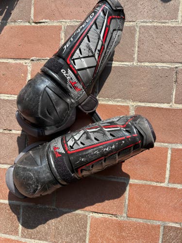 Jetspeed Shin Pads, CCM