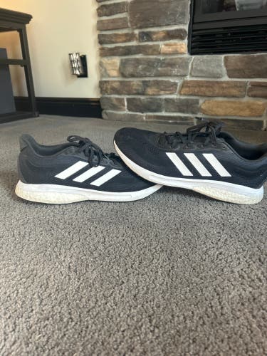 Black Men's Adult Size M 11.5 (W 12.5) Adidas Supernova Shoes (Used)
