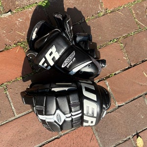 Bauer Gloves, no size tag
