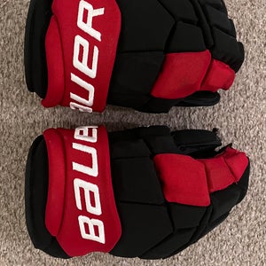 Hurricanes (Lorentz) Bauer Supreme Ultrasonic Gloves 14" Pro Stock (Used)