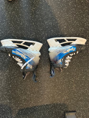 Custom Blue Bauer Vapor Hyperlite Hockey Skates Regular Width Pro Stock 10 (Used)