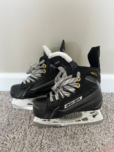 Bauer Supreme 160 Hockey Skates 10 (Used)