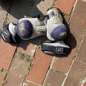 Youth   Elbow Pads (Used)