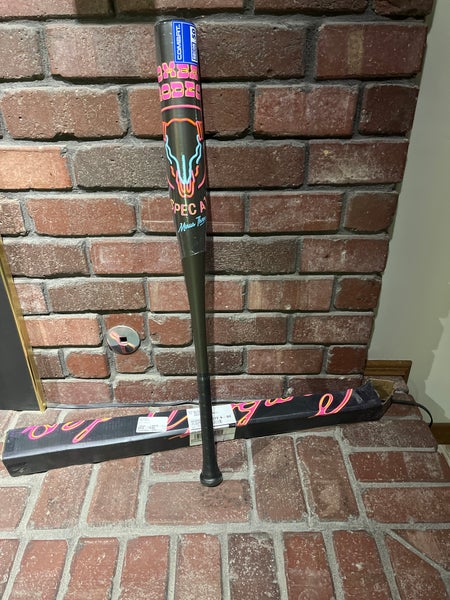 2025 Combat MFG Spec A1 Alloy BBCOR Certified Bat (-3) 30 oz 33" (New)