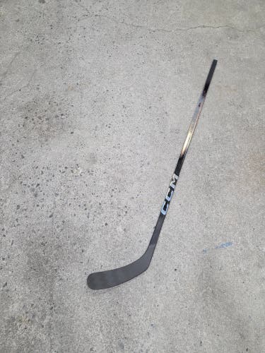 New Junior CCM Jetspeed FT8 Pro Right Handed Hockey Stick P29 50 Flex