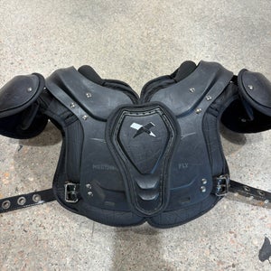 Medium Youth Xenith Fly Shoulder Pads (Used)