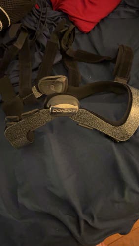 Knee brace donjoy L