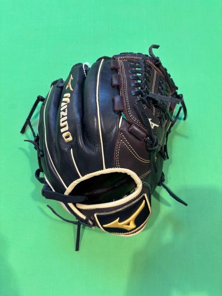 Black Mizuno MVP Prime RH Pitcher's Baseball Glove 11.5"