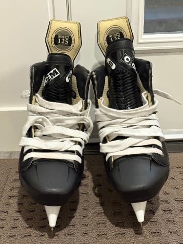 2024 CCM Tacks 652 Pro Hockey Skates Regular Width  9.5 (Used)