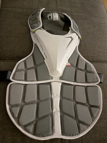 Large Maverik Max Chest Protector (Used)